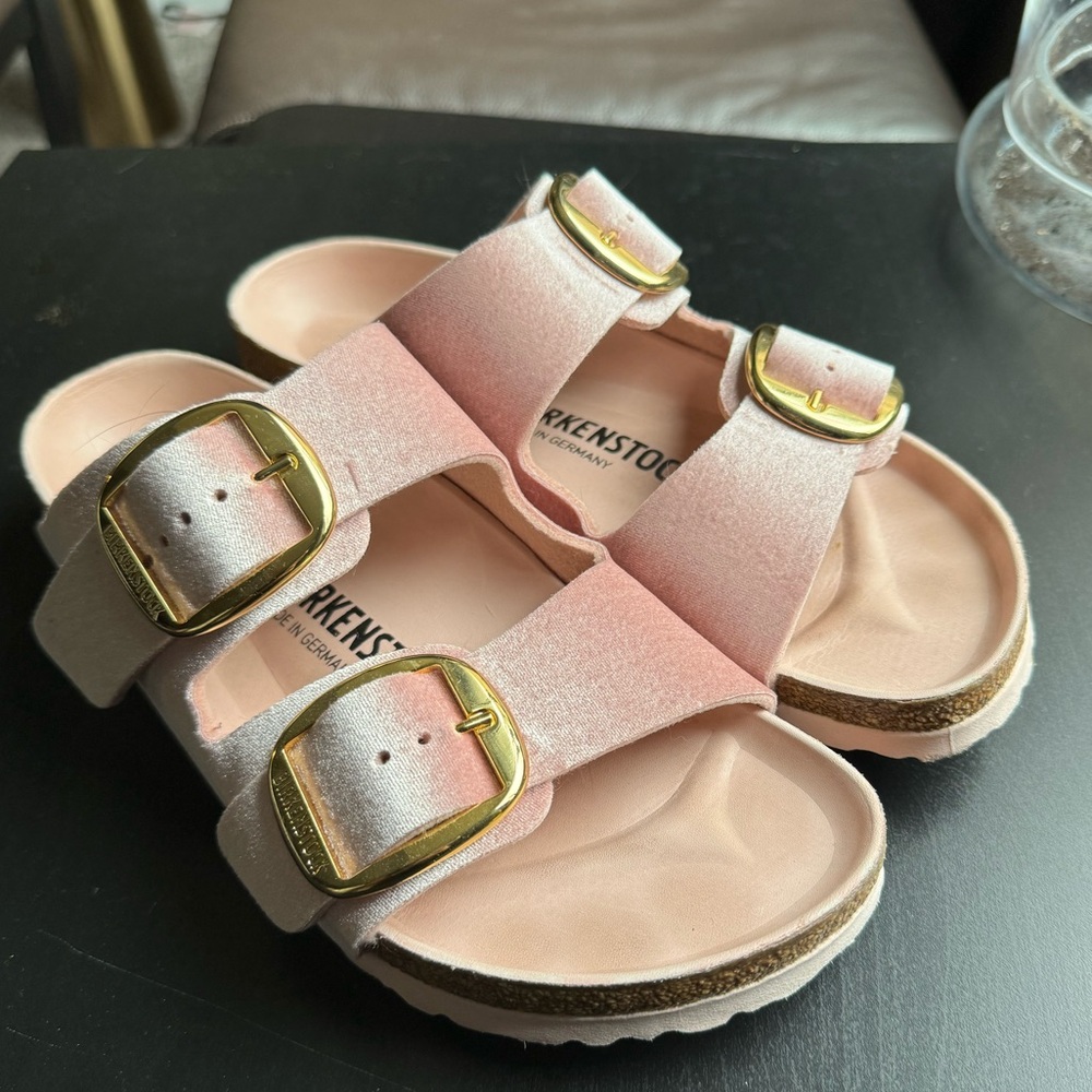 Velvet Birkenstock Arizona Big Buckle in Light Rose Pink 39